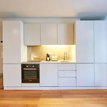 Modern Bica Dos Olhos *